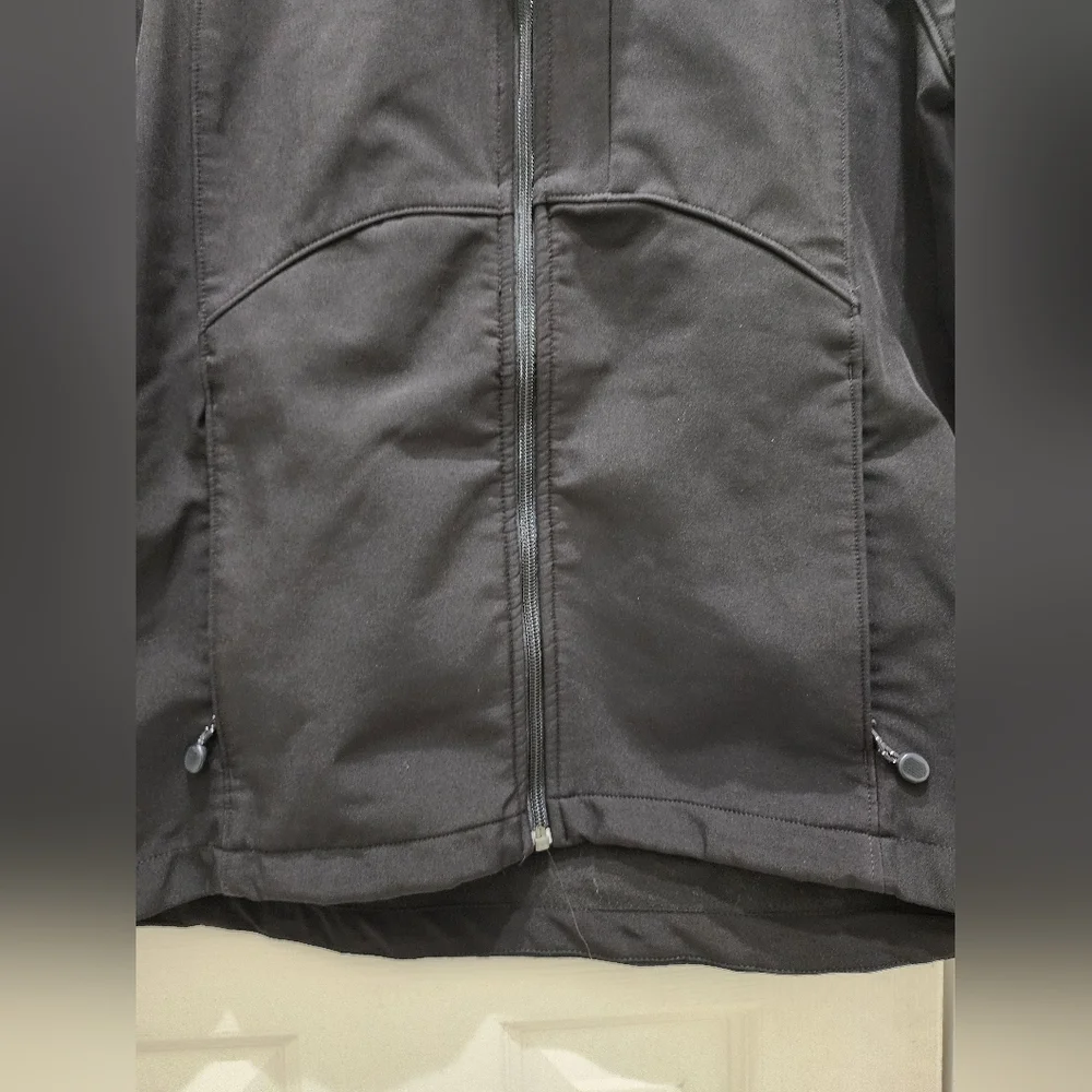 Black‎ Diamond jacket, size small, black